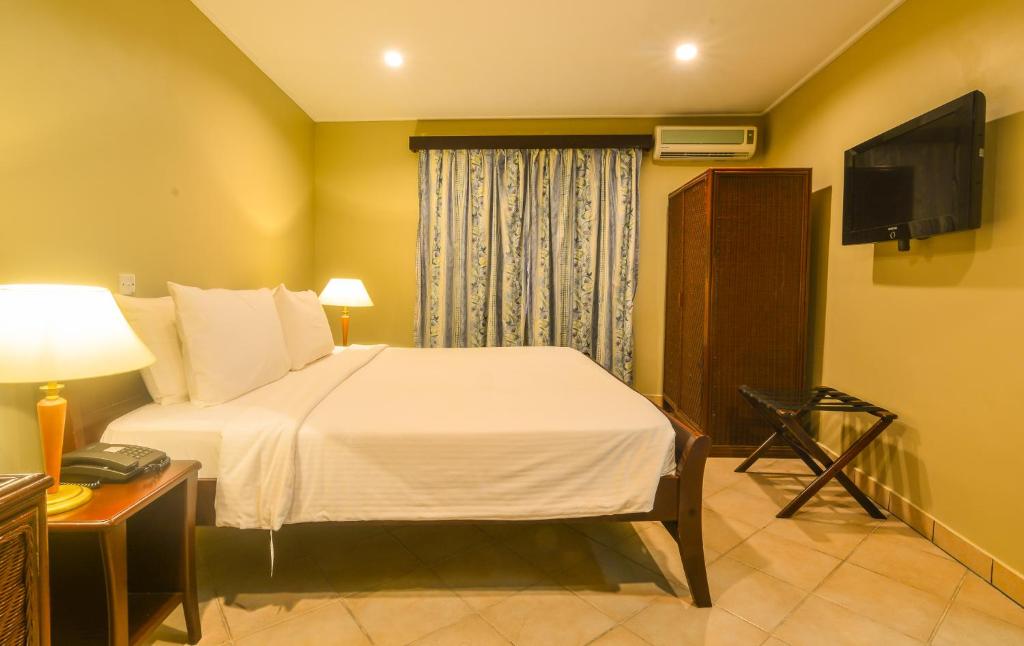 Двухместный (Стандартный двухместный номер с 1 кроватью или 2 отдельными кроватями) курортного отеля Berjaya Praslin Resort, Праслин