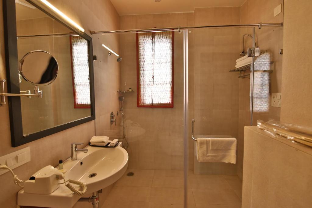 Двухместный (Номер Делюкс с кроватью размера «king-size») отеля Villa 243, Джайпур