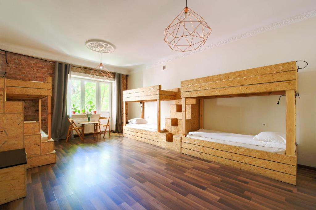 Номер (Кровать в общем 6-местном номере для мужчин и женщин), Lull Hostel