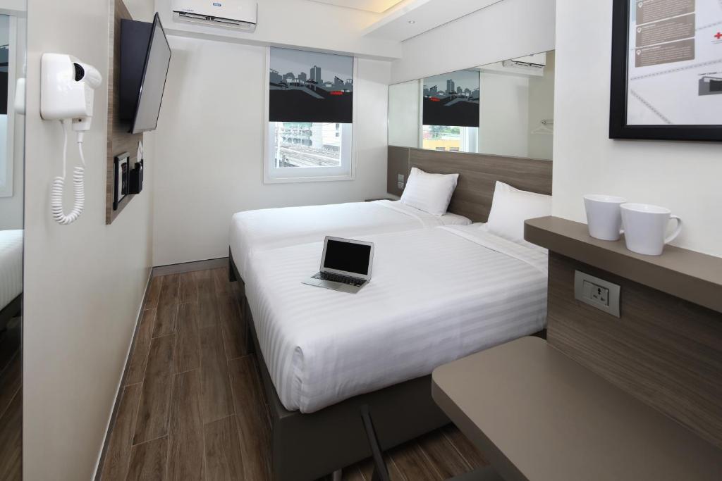 Двухместный (Двухместный номер с 2 отдельными кроватями) отеля Red Planet Manila Binondo, Манила