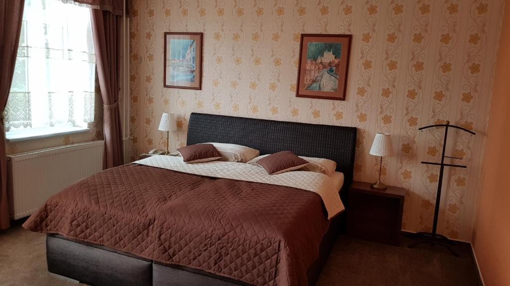 Сьюит (Люкс с 2 спальнями) отеля Hotel Lipa, Бойнице