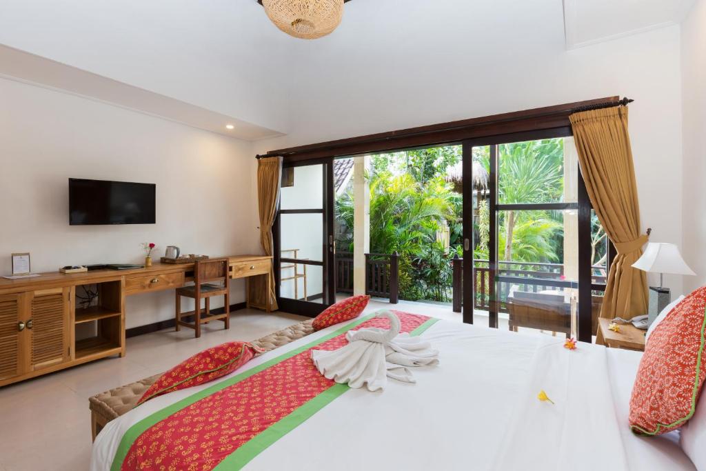 Сьюит (Полулюкс, вид на бассейн), Meruhdani Boutique Hotel Ubud