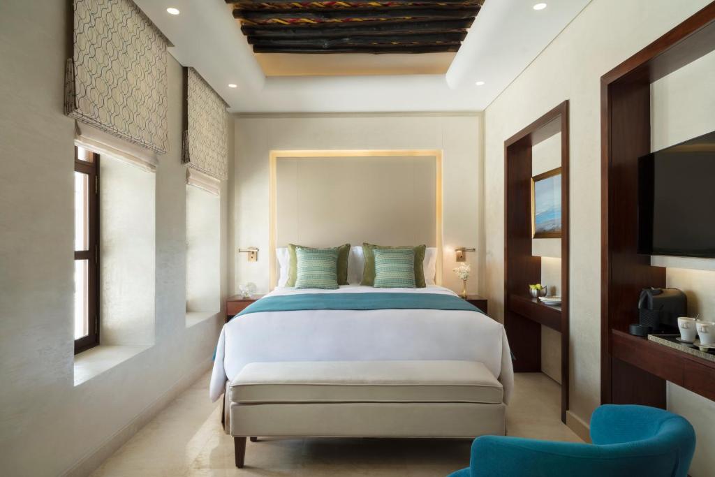 Двухместный (Классический номер с кроватью размера «king-size») отеля Souq Al Wakra Hotel Qatar By Tivoli, Доха
