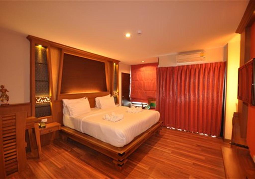 Двухместный (Улучшенный двухместный номер с 1 кроватью или 2 отдельными кроватями) отеля Chalelarn Hotel Hua Hin, Хуахин