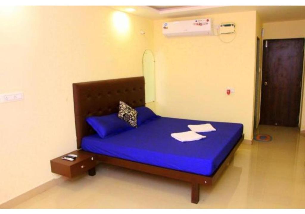 Двухместный (Номер Делюкс с кроватью размера «king-size») отеля Deluxe Room near Calangute Mall, Калангут