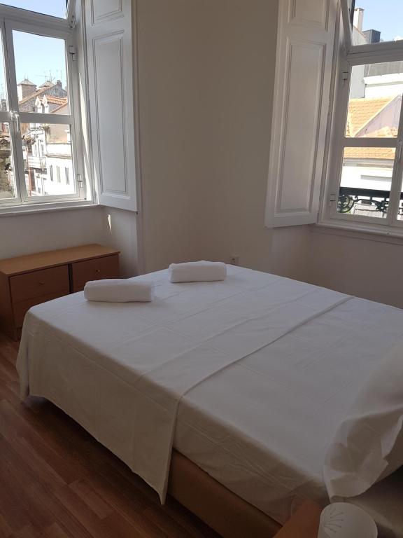 Двухместный (Стандартный двухместный номер с 1 кроватью и общей ванной комнатой) хостела Just Lisbon, Лиссабон