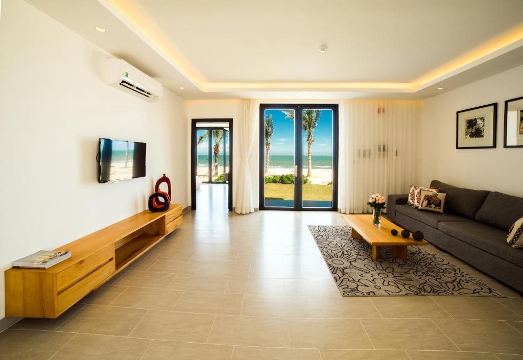 Вилла (Вилла с видом на море) курортного отеля Saint Simeon Resort & Spa Long Hai, Вунгтау