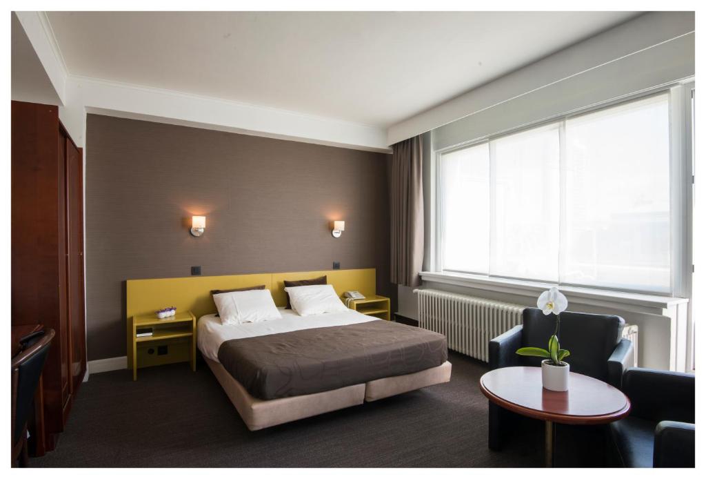 Двухместный (Двухместный номер с 1 кроватью и террасой) отеля Hotel Ter Streep, Остенде