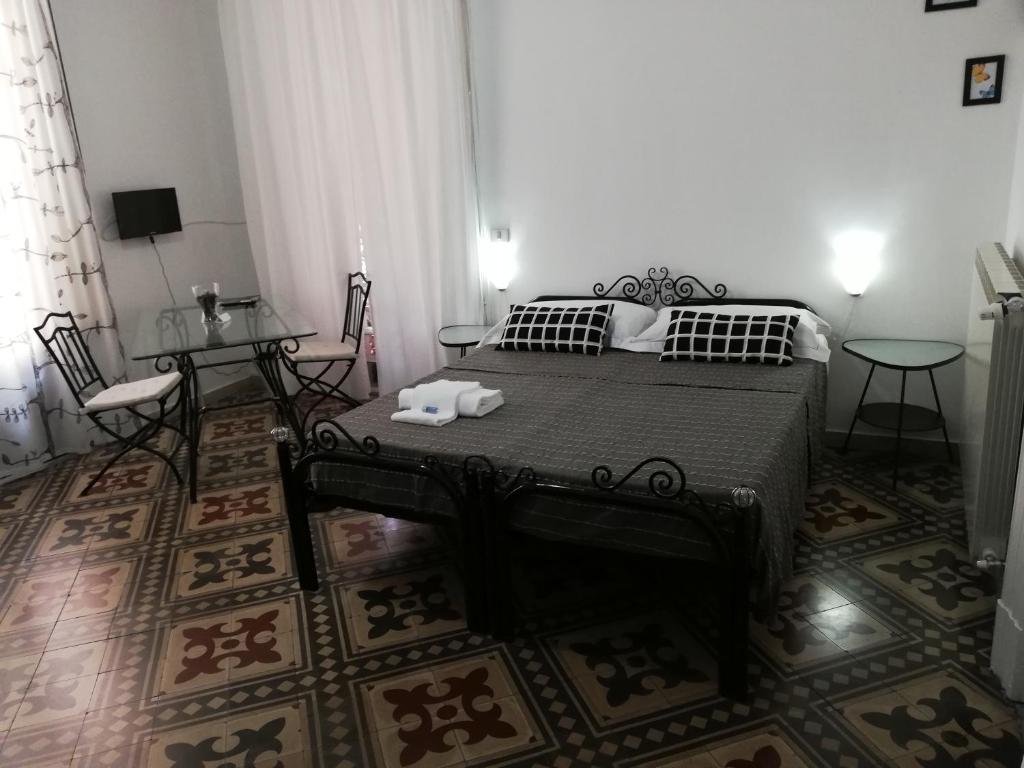 Aloi Rooms, Катания