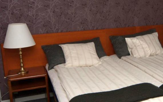 Четырехместный (Четырехместный номер) отеля Hotel Aveny Bed & Breakfast, Евле
