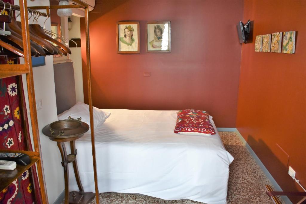 Двухместный (Бюджетный двухместный номер с 1 кроватью) гостевого дома Ca' Monteggia, Милан