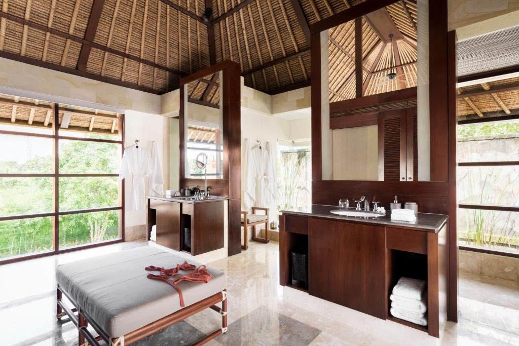 Вилла (Вилла с 1 спальней и бесплатными услугами), REVĪVŌ Wellness Resort Nusa Dua Bali