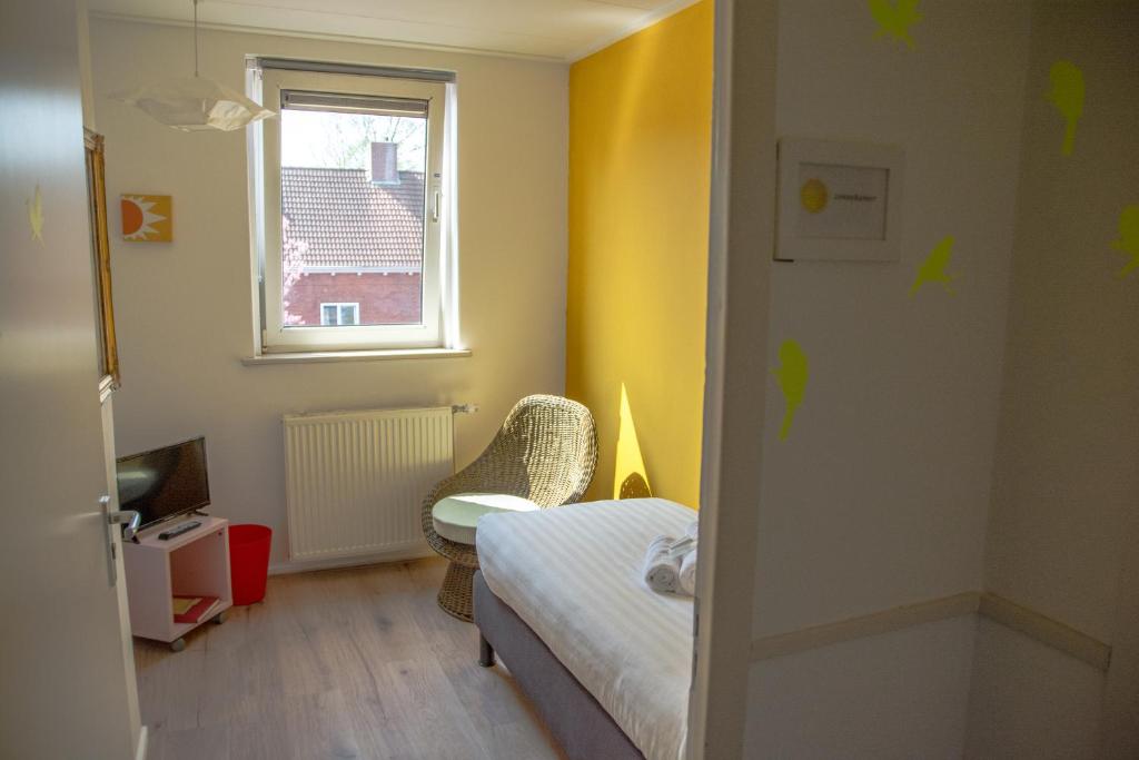 Одноместный (Стандартный одноместный номер с общей ванной комнатой) гостевого дома Stee in Stad, Гронинген