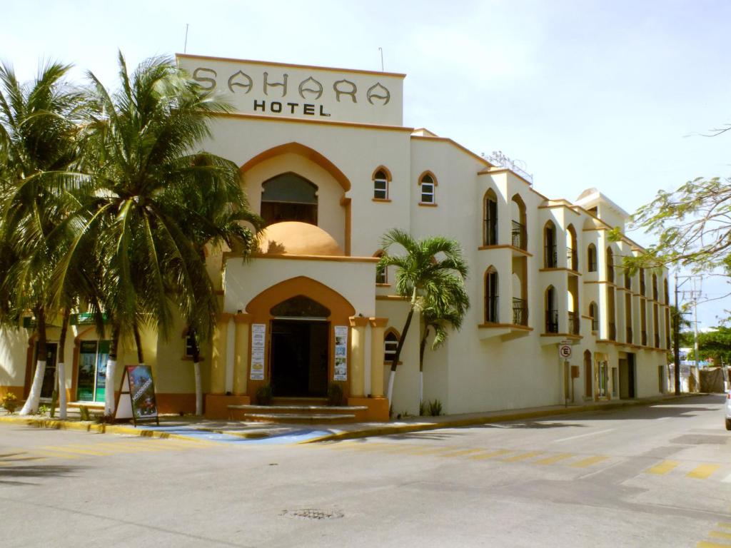 Отель Hotel Sahara, Плая-дель-Кармен