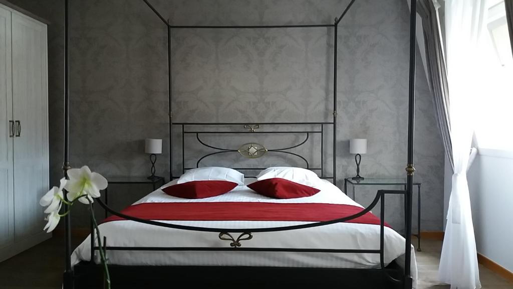 Двухместный (Двухместный номер - Nuits Saint Georges) отеля B&B Villa Des Raisins, Брюгге