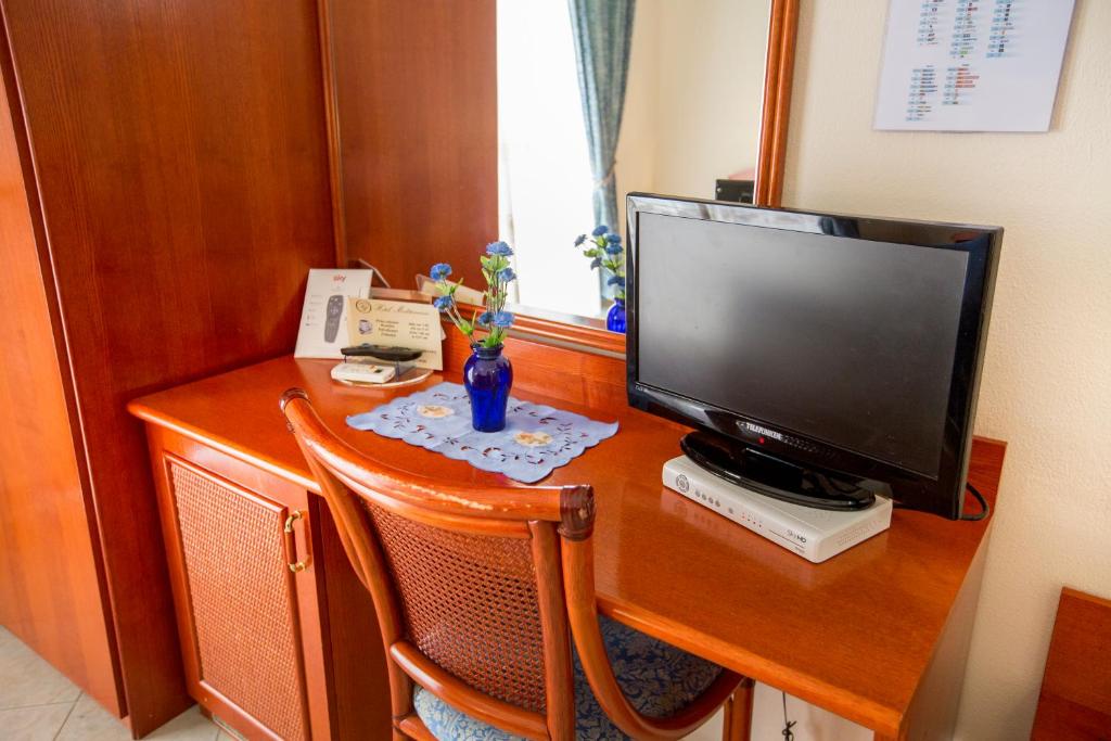 Двухместный (Двухместный номер с 1 кроватью или 2 отдельными кроватями) отеля Hotel Mediterraneo, Чефалу