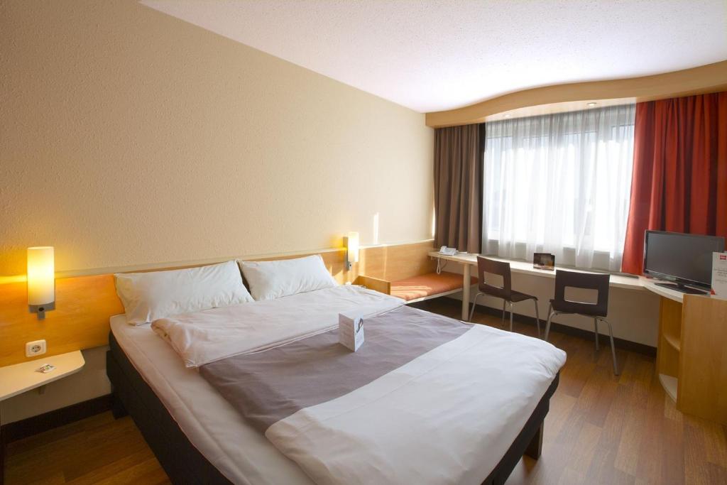 Двухместный (Стандартный двухместный номер с 1 кроватью) отеля Ibis Wien Mariahilf, Вена
