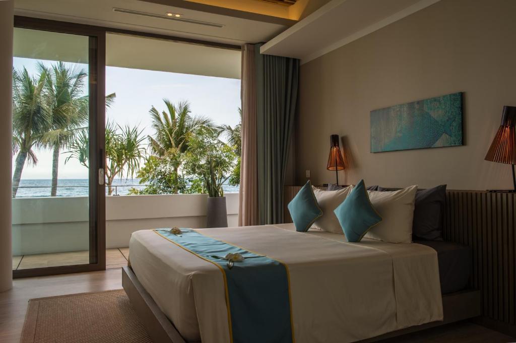 Вилла (Роскошная вилла рядом с пляжем), Mia Resort Nha Trang