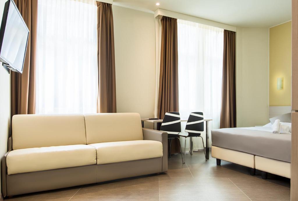 Двухместный (Классический двухместный номер с 1 кроватью) апарт-отеля Duomo - Apartments Enjoy Palace, Милан