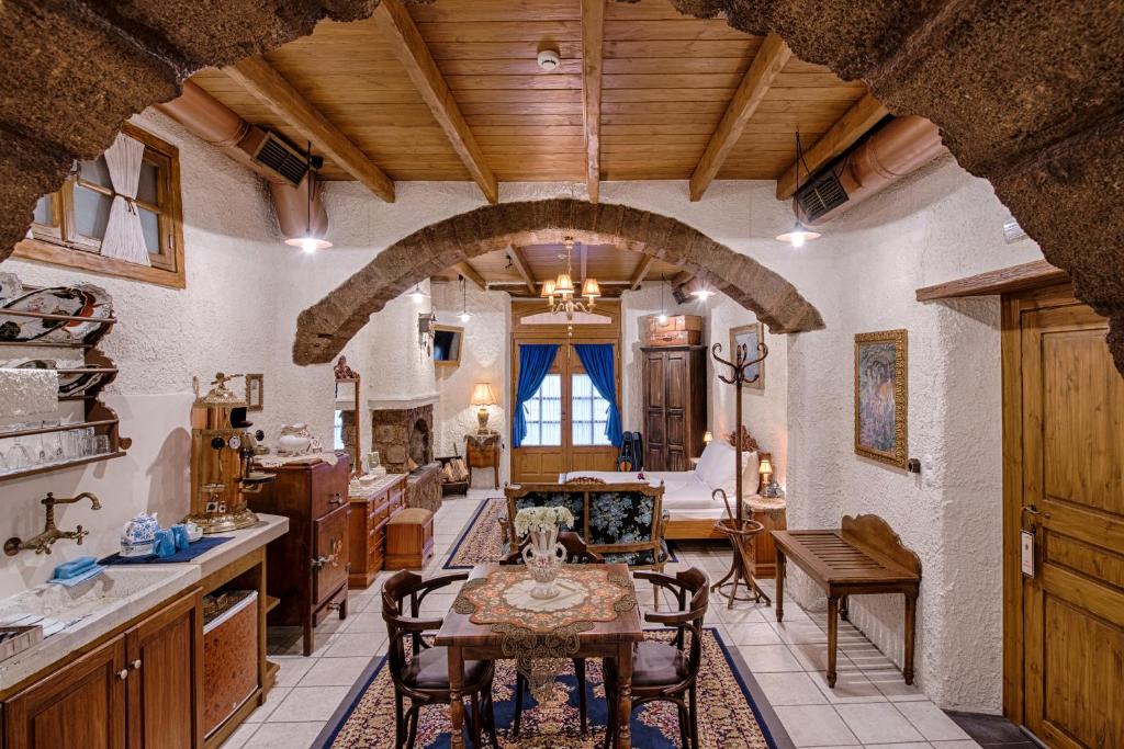 Сьюит (Номер Elissavet), Koukos Traditional Guesthouse