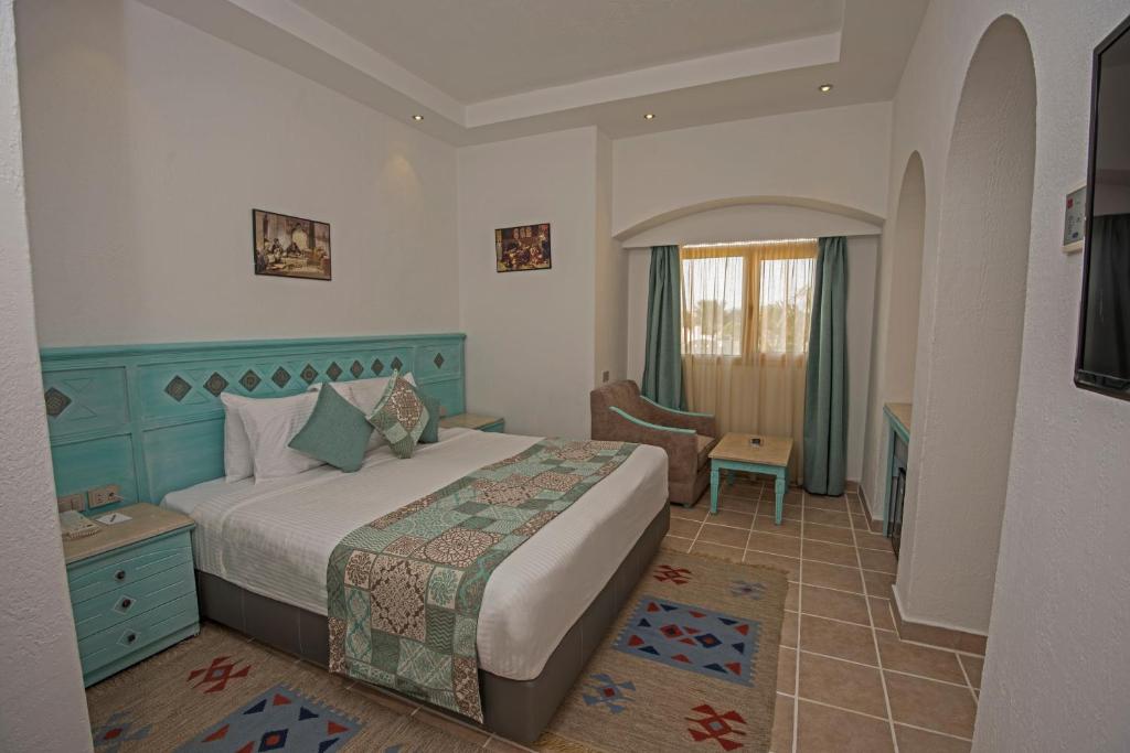 Двухместный (Стандартный номер с видом на сад) курортного отеля Sunrise Royal Makadi Resort, Хургада