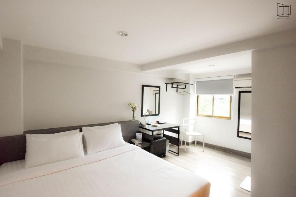 Отель Nana City Inn, Бангкок