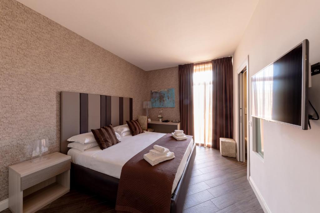 Двухместный (Двухместный номер с 1 кроватью и балконом) гостевого дома Blue Inn Luxury Suites, Рим