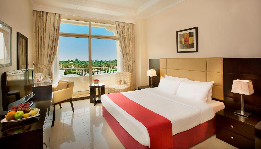 Семейный (Семейный номер Делюкс) отеля City Seasons Hotel Al Ain, Аль-Айн