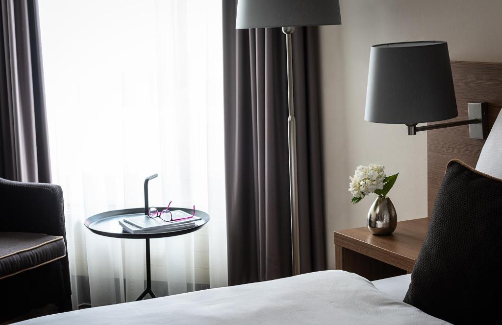 Двухместный (Номер Делюкс с кроватью размера «queen-size») отеля Ameron Hotel Flora Luzern, Люцерн