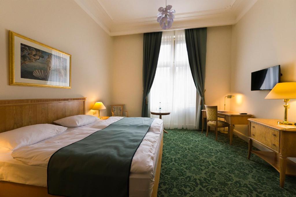 Двухместный (Классический двухместный номер с 1 кроватью) отеля Ambassador, Карловы Вары