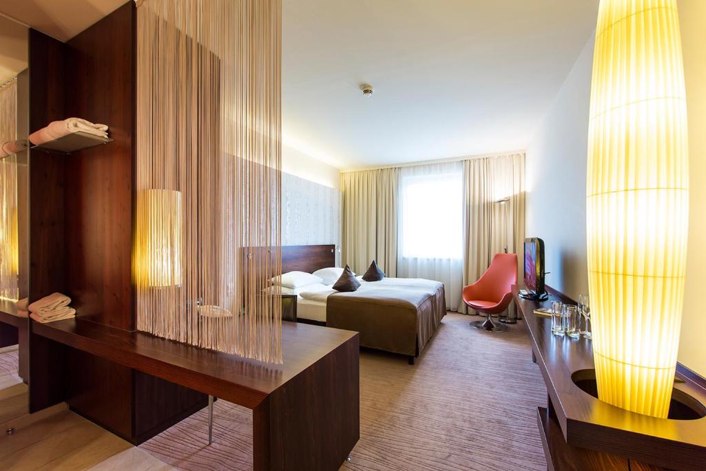 Двухместный (Стандартный двухместный номер с 1 кроватью) отеля Seepark Hotel - Congress & Spa, Клагенфурт-ам-Вёртерзе