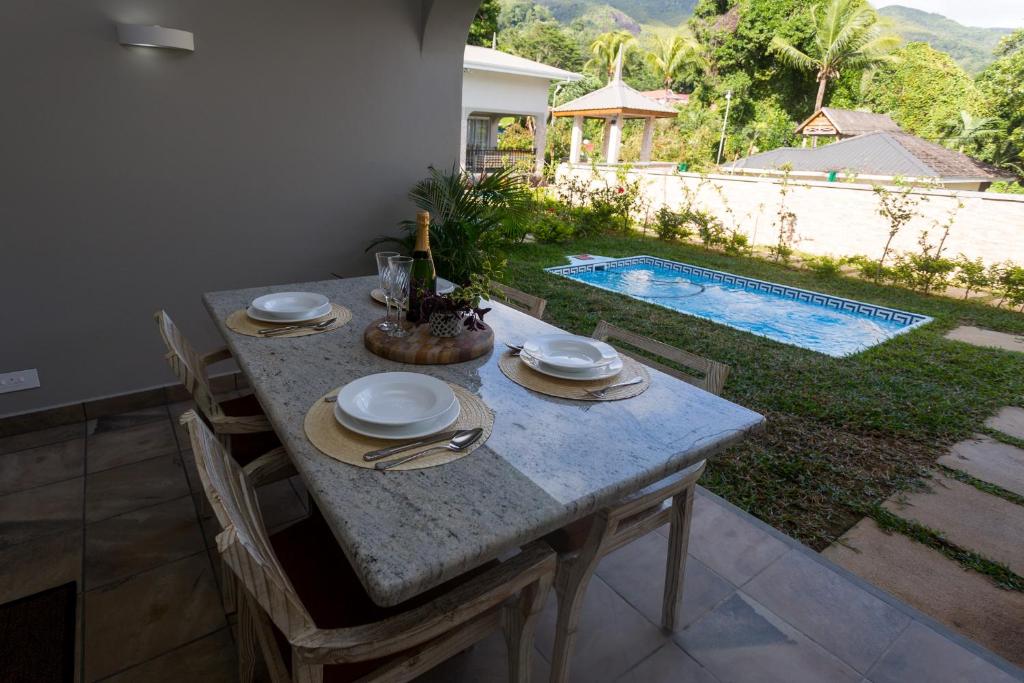 Номер (Шале с одной спальней), Beau Vallon Villa Chalets