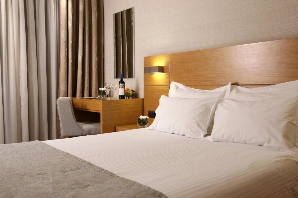 Двухместный (Двухместный номер Делюкс с 1 кроватью или 2 отдельными кроватями) отеля Anatolia Hotel, Салоники