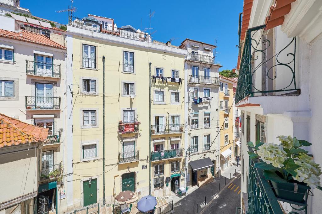 Апартаменты (Апартаменты с 2 спальнями (для 4 взрослых) - Rua dos Remedios, 30), Lisbon Holidays Alfama