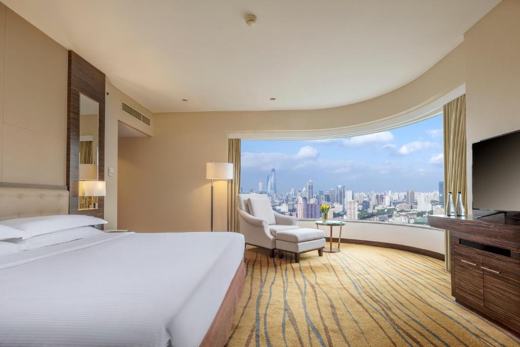Двухместный (Представительский номер «Гранд Премьер Панорама») отеля Hilton Shanghai, Шанхай