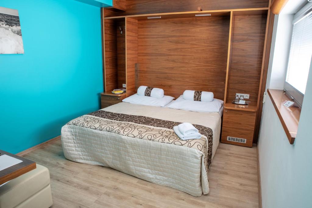 Двухместный (Crew Cabin - Double or Twin Room), Restaurant & Design Hotel Noem Arch