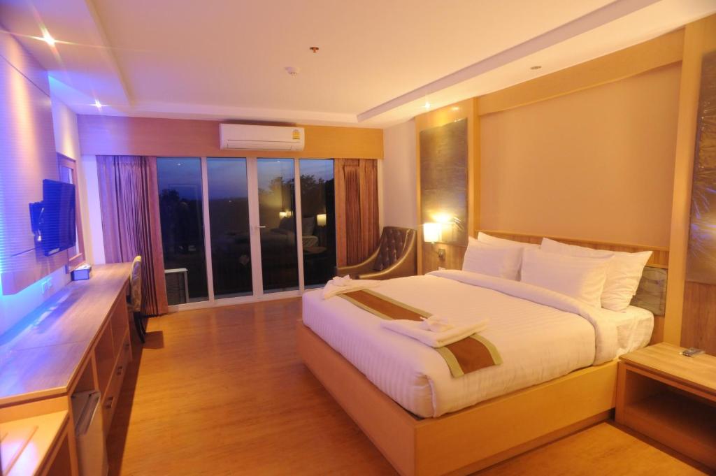 Двухместный (Стандартный номер с кроватью размера «king-size») отеля Kitlada Hotel Udonthani, Удонтхани