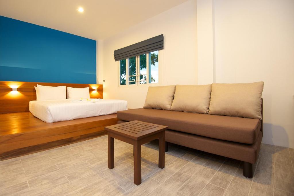 Двухместный (Улучшенный номер с кроватью размера «king-size») отеля Thalassa, Ко Тао
