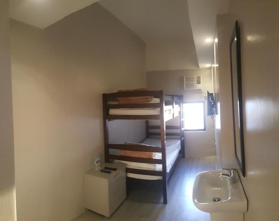 Двухместный (Бюджетный двухместный номер с 1 кроватью) отеля Mabolo Royal Hotel, Себу