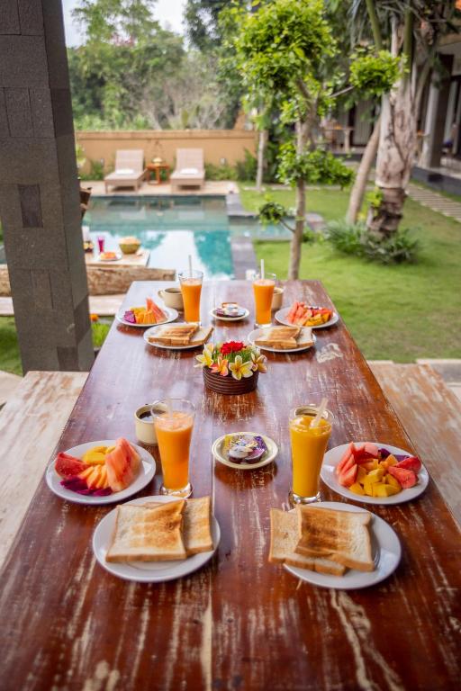 Двухместный (Двухместный номер Делюкс с 1 кроватью), Umah Tikari Guesthouse