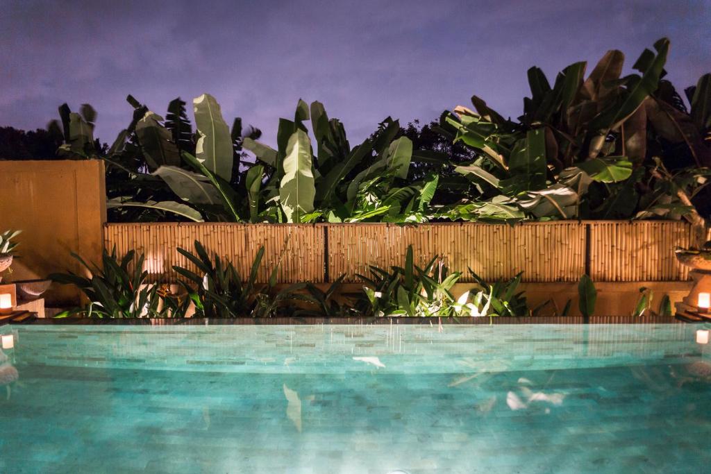 Двухместный (Двухместный номер Делюкс с 1 кроватью), Umah Tikari Guesthouse