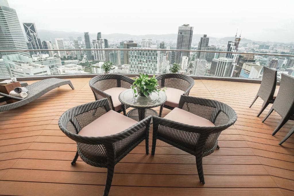 Апартаменты (Президентский люкс в пентхаусе), The Penthouse KLCC