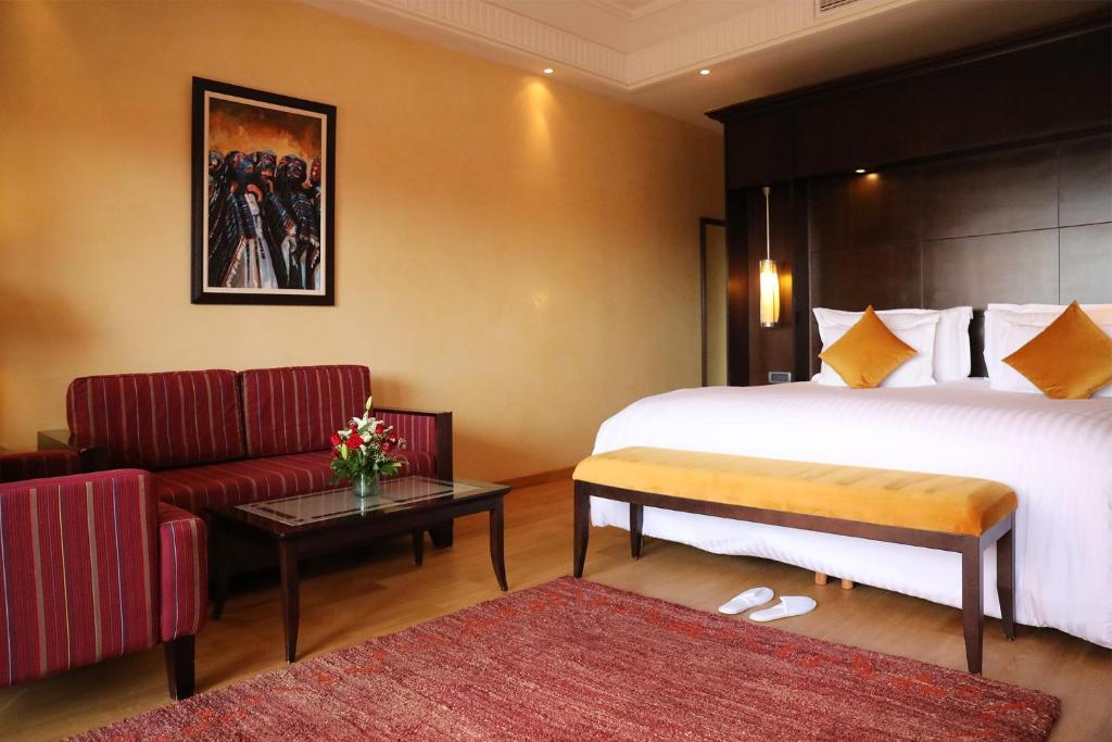 Двухместный (Двухместный номер Делюкс с 1 кроватью и видом на сад) отеля Kenzi Menara Palace & Resort All Inclusive, Марракеш
