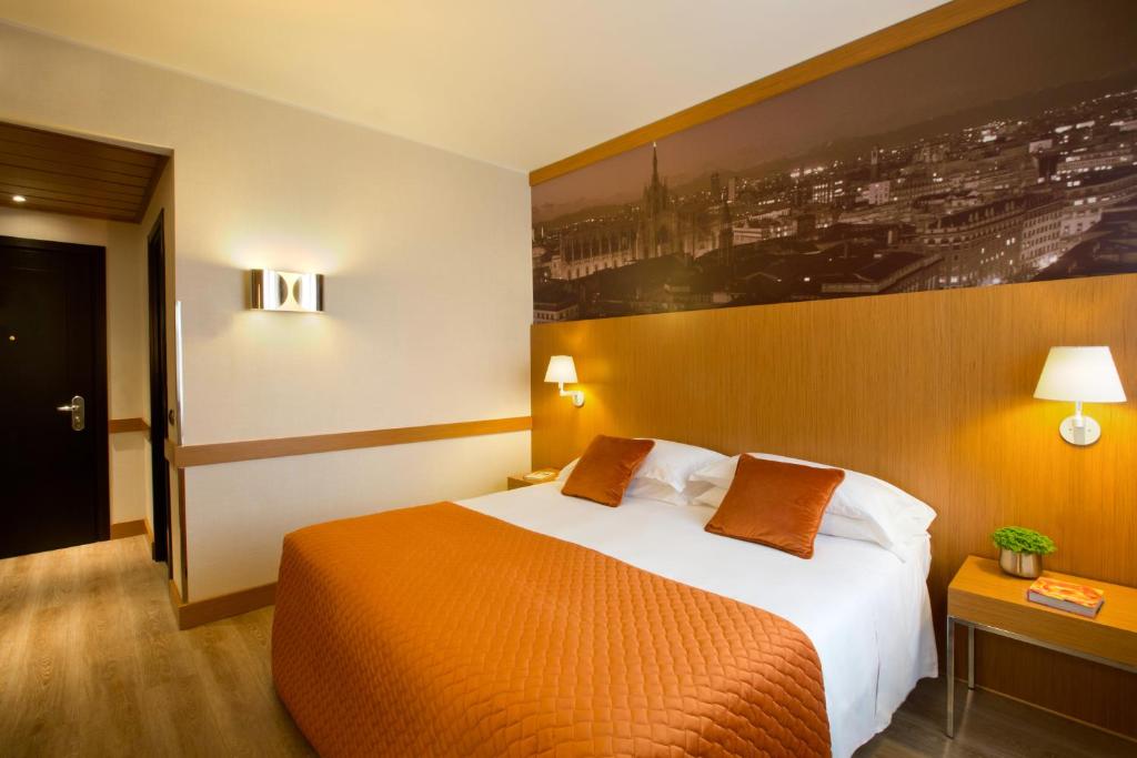Двухместный (Классический двухместный номер с 1 кроватью или 2 отдельными кроватями) отеля Starhotels Tourist, Милан