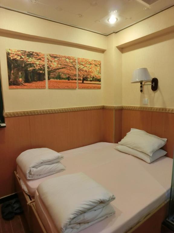 Двухместный (Стандартный двухместный номер с 2 отдельными кроватями) гостевого дома Venetian Hostel, Гонконг (город)