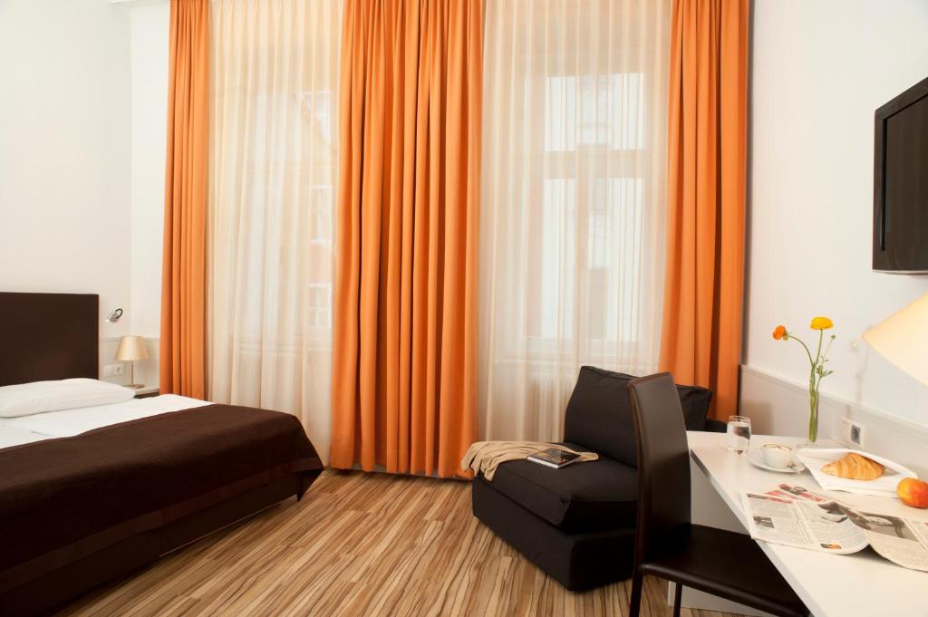 Двухместный (Двухместный номер «Премиум» с 1 кроватью) отеля Hotel Zipser, Вена