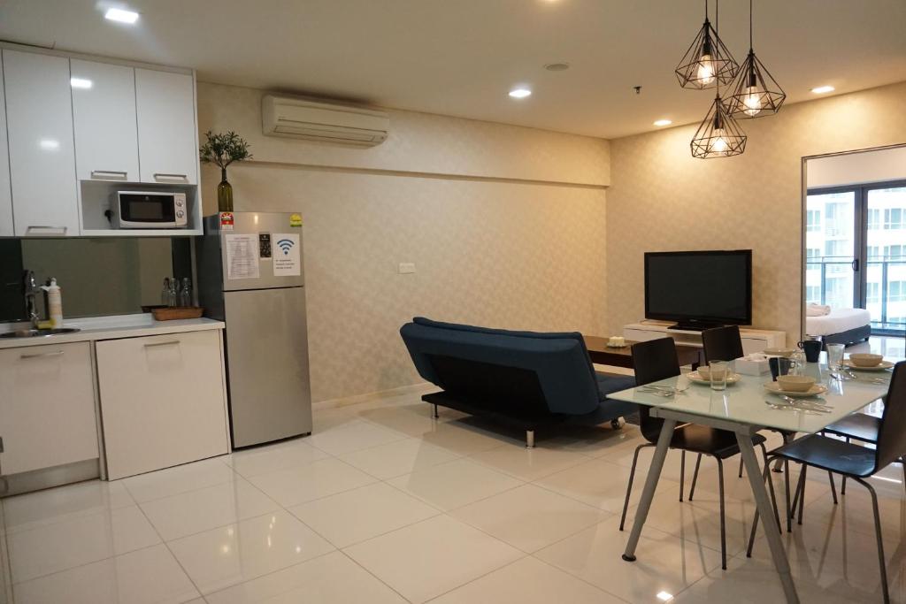 Сьюит (Люкс с 2 спальнями), Mercu Summer Suite KLCC @ Penguin Homes