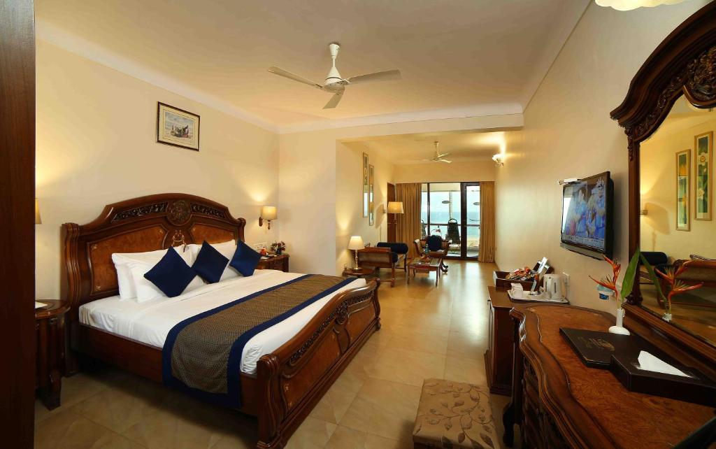 Сьюит (Premium sea facing suite room with balcony), Uday Samudra Leisure Beach Hotel & Spa