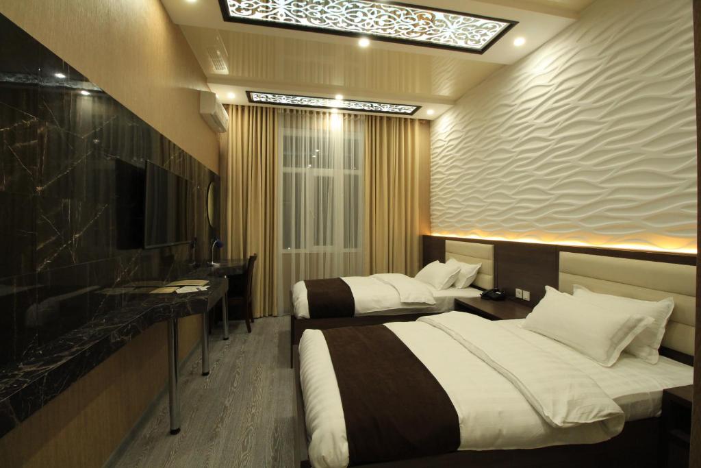 Двухместный (Двухместный номер с 1 кроватью или 2 отдельными кроватями и собственной ванной комнатой) отеля SAFIR Hotel, Душанбе