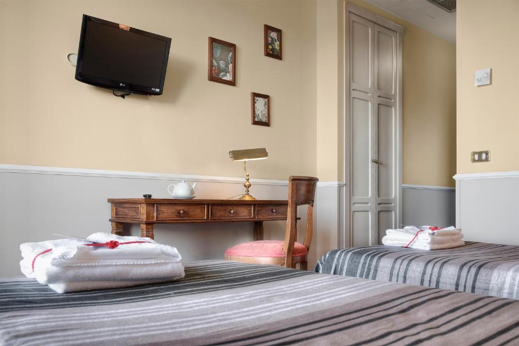 Двухместный (Двухместный номер с 2 отдельными кроватями) отеля Hotel Colony, Рим